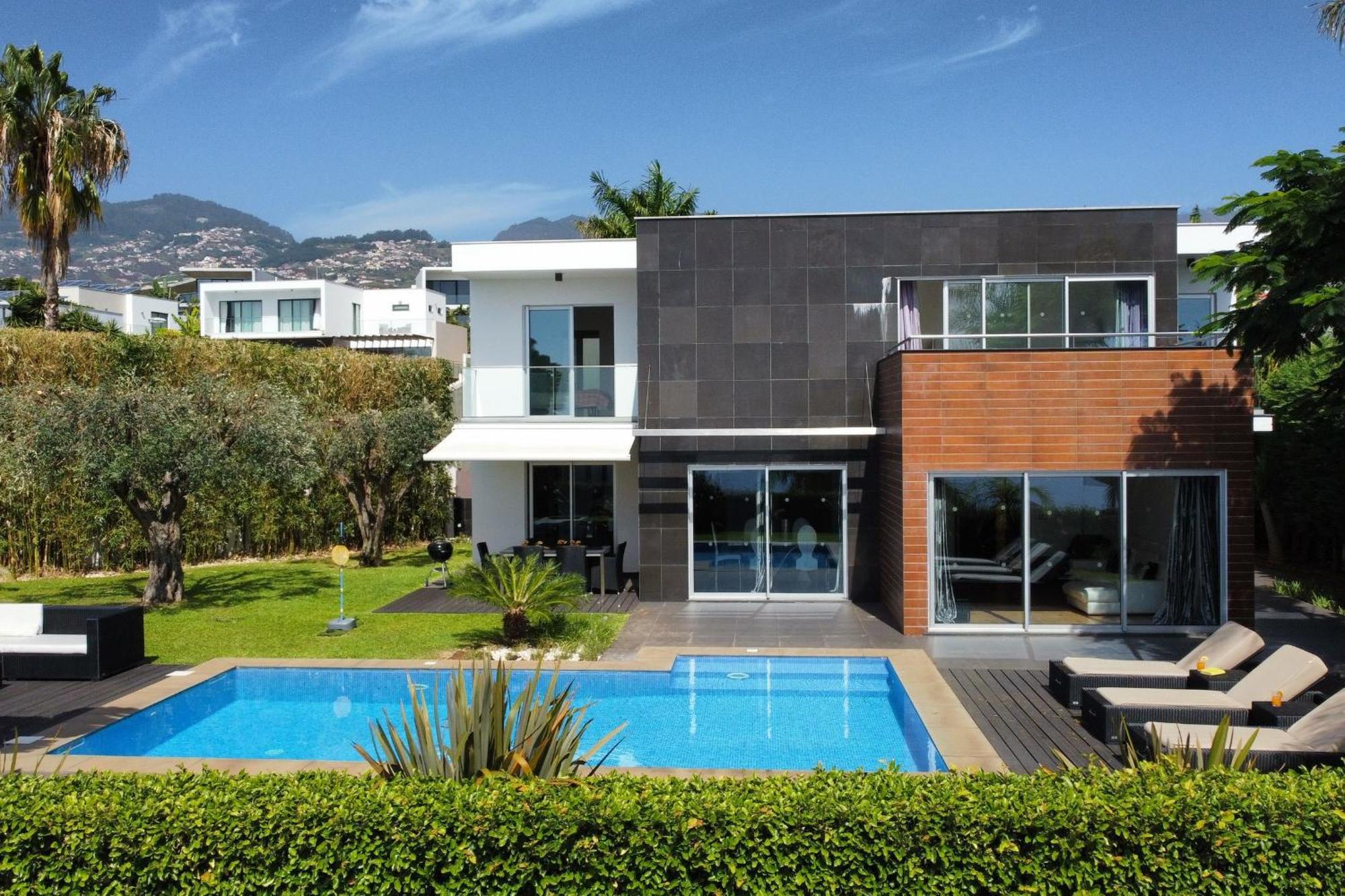 Villa Ravenala - By Lovelystay Funchal  Kültér fotó